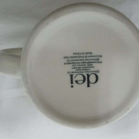 Dennis East Christmas Mug Cup Truck Tree - Picture 9 of 10